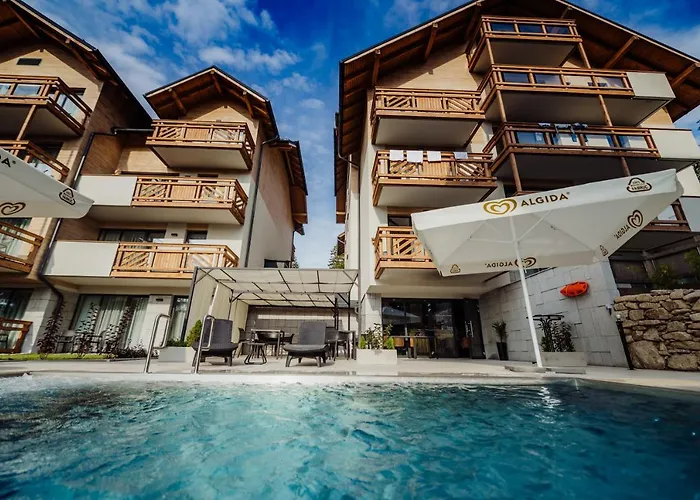 Aparthotel Five Seasons