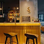 Aparthotel Five Seasons