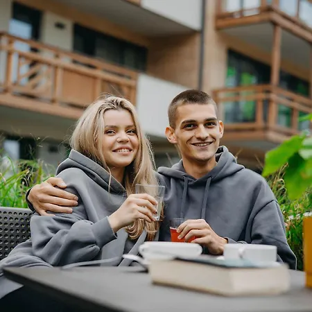 Five Seasons Apart-hotel