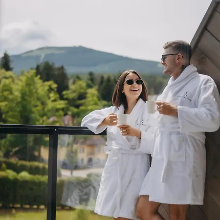 Apart-hotel Five Seasons 4*