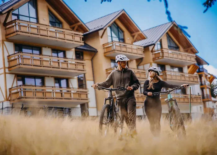 Five Seasons Lägenhetshotell 4*